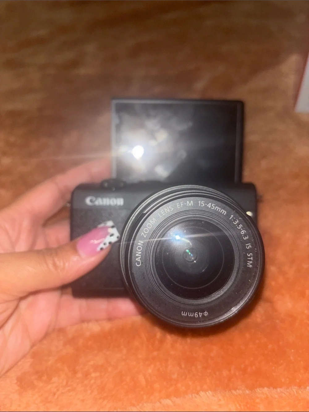 Canon EOS M200 Mirrorless Camera - Black